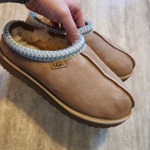 Ugg Tasman Regenerate Slippers Sand Color Womens Size 9